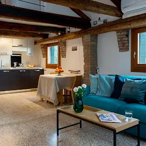 https://hideaway-biennale.hotelinveneto.com